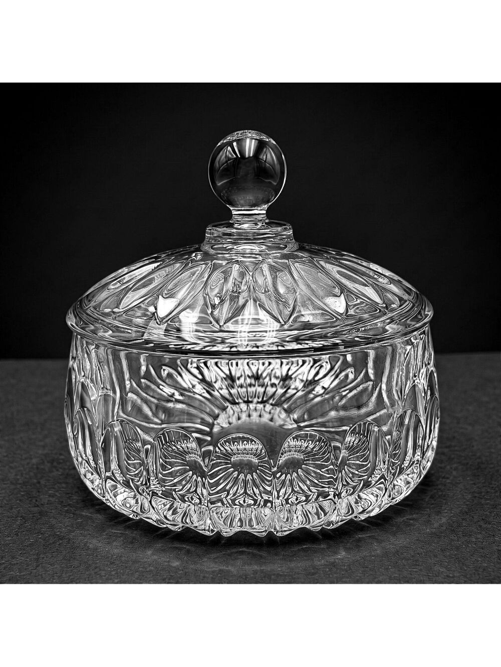 Vintage Gorham Althea Lead Crystal Covered Candy Dish Sunflower Pattern 5.5 Inch